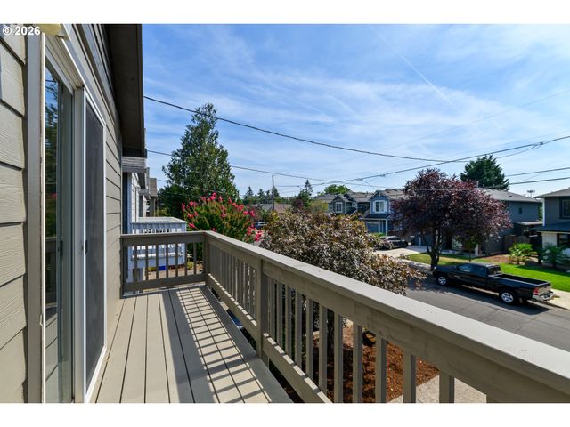 5035 Se OGDEN St, Portland, OR 97206