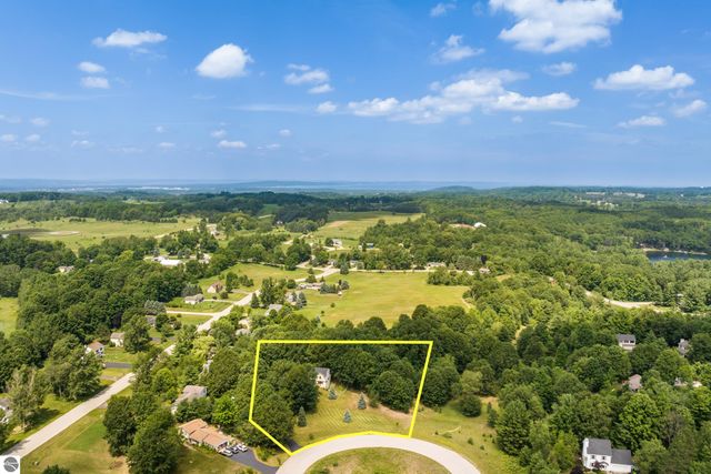 2219 Black Forest Lane, Traverse City, MI 49696