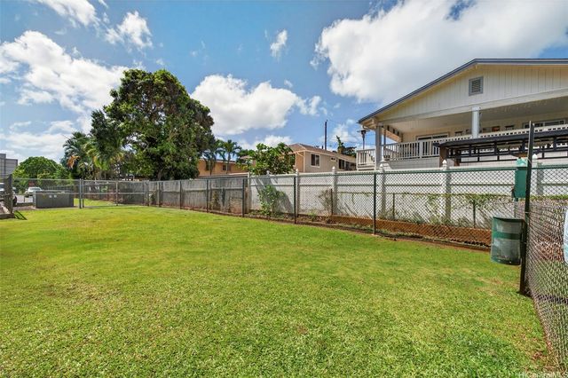 94-979 Kauolu Place 909, Waipahu, HI 96797