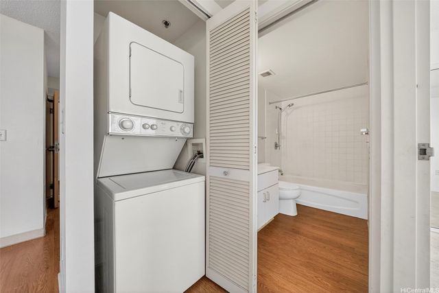 94-979 Kauolu Place 909, Waipahu, HI 96797