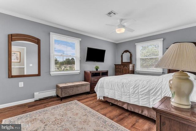 193 TORREY PINES DR, Toms River, NJ 08757