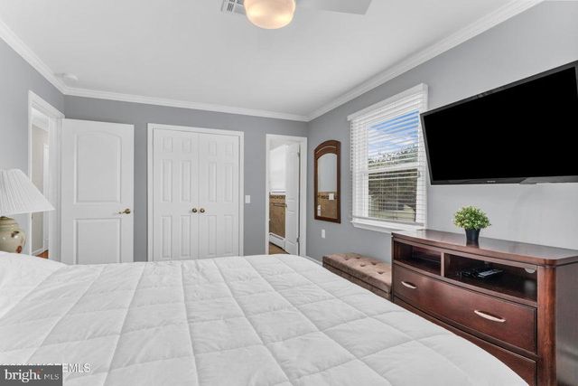 193 TORREY PINES DR, Toms River, NJ 08757
