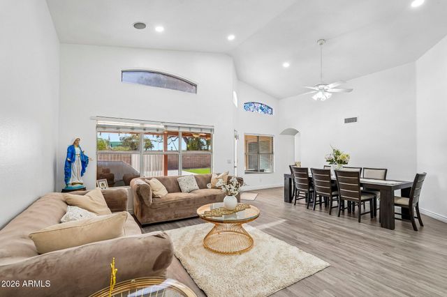 10312 N 58TH Lane, Glendale, AZ 85302