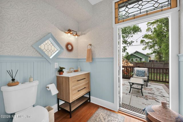 2035 ERNEST Street, Jacksonville, FL 32204