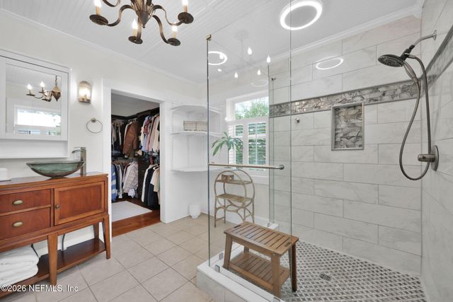 2035 ERNEST Street, Jacksonville, FL 32204