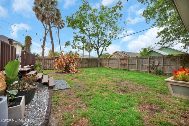 2035 ERNEST Street, Jacksonville, FL 32204