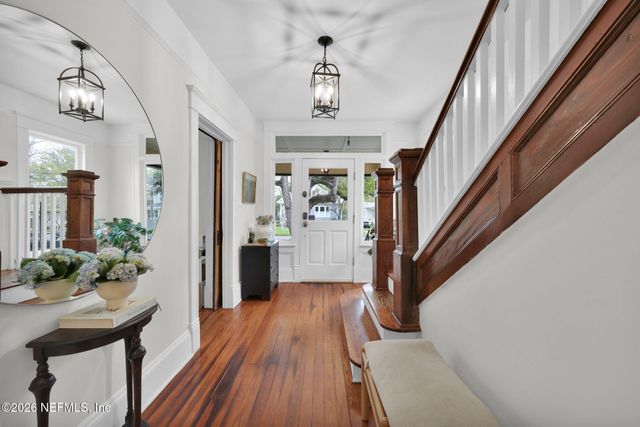 2035 ERNEST Street, Jacksonville, FL 32204