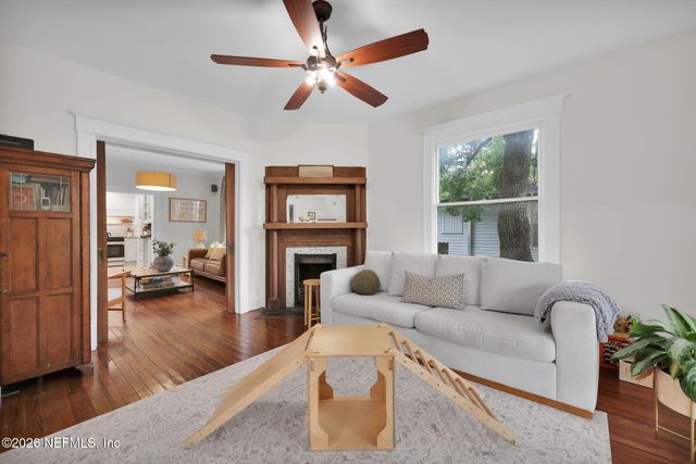 2035 ERNEST Street, Jacksonville, FL 32204