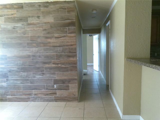 912 OAKHURST DRIVE, Deland, FL 32720