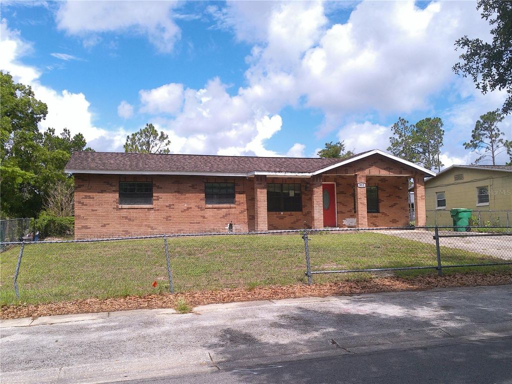 912 OAKHURST DRIVE, Deland, FL 32720