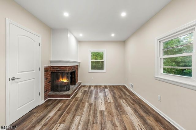 16 Sunset Trl, Rockaway Twp., NJ 07866