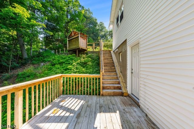 16 Sunset Trl, Rockaway Twp., NJ 07866