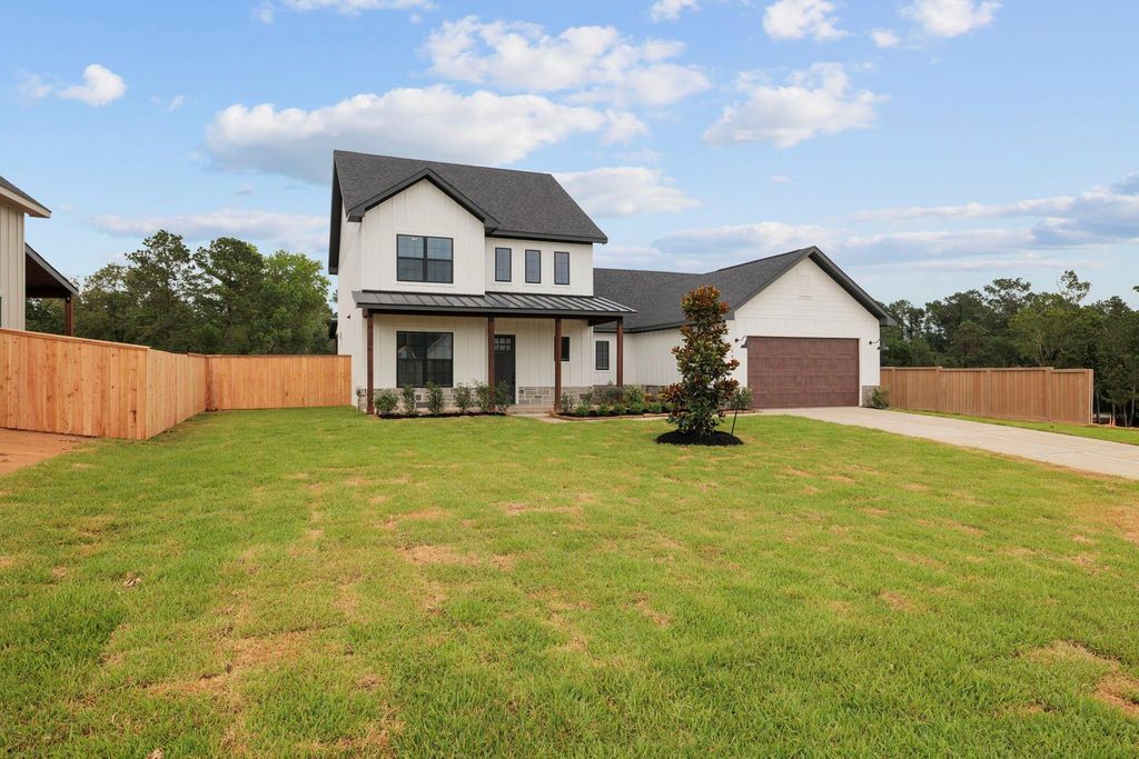 5604 Marigold Mile Drive, Magnolia, TX 77354