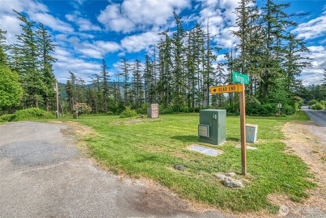 616 Rose Street, Orcas Island, WA 98245