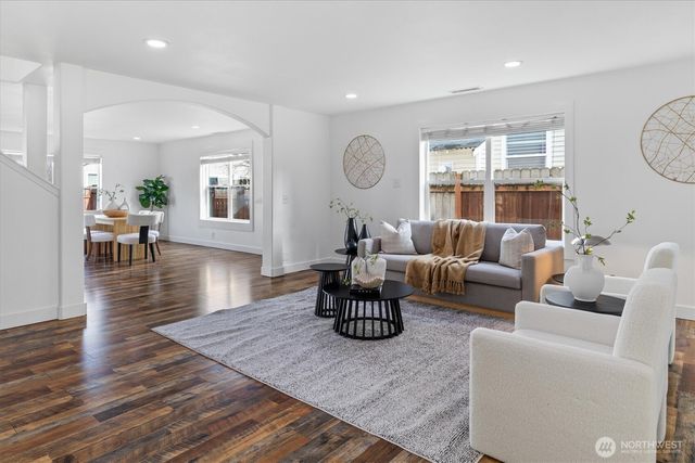 29644 124th Place SE, Auburn, WA 98092