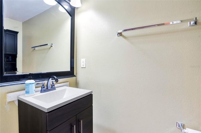 2708 ORPHA LANE, Apopka, FL 32712