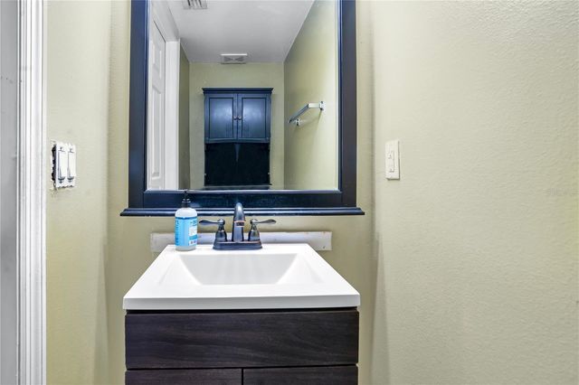 2708 ORPHA LANE, Apopka, FL 32712