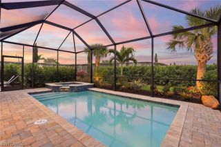 1955 Sierra CT, Naples, FL 34120