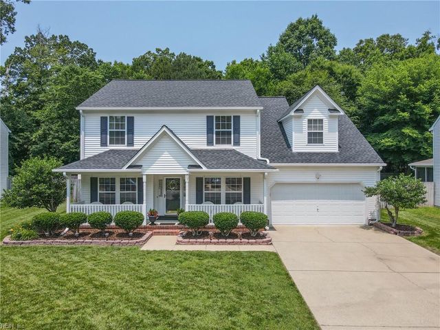 207 Robin Hood DR, Yorktown, VA 23693