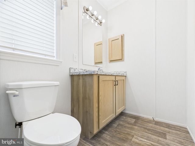 140 PAWNEE AVE, Dover, PA 17315