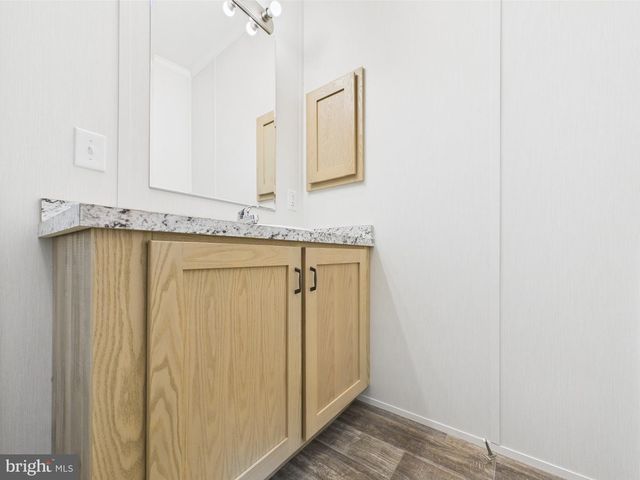 140 PAWNEE AVE, Dover, PA 17315