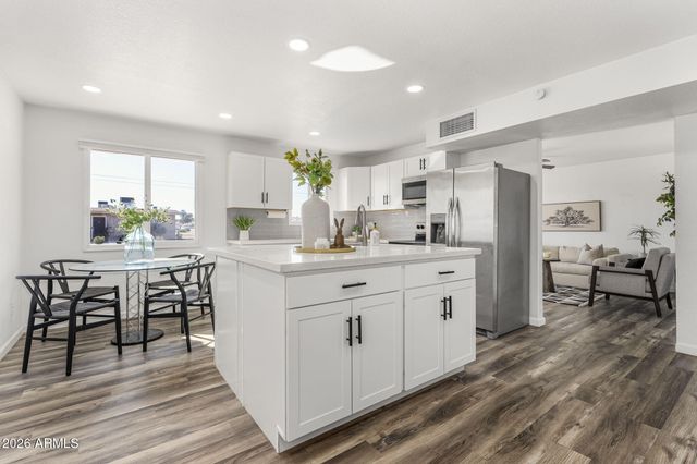 1512 W FAIRMONT Drive, Tempe, AZ 85282