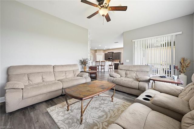 21200 Velino LN, Estero, FL 33928