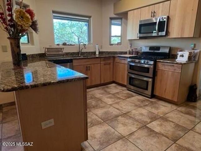 2012 W Via Nuevo Leon, Green Valley, AZ 85622