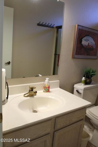 2012 W Via Nuevo Leon, Green Valley, AZ 85622