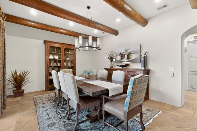 1120 Bona Terra Loop NW, Albuquerque, NM 87114