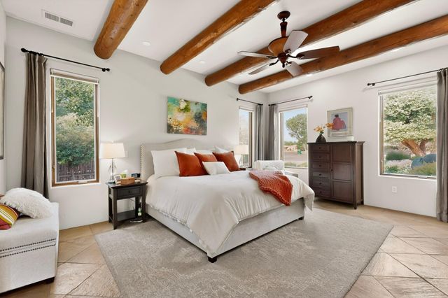 1120 Bona Terra Loop NW, Albuquerque, NM 87114