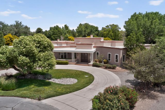1120 Bona Terra Loop NW, Albuquerque, NM 87114