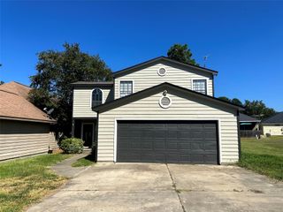 14870 Cetus Court, Willis, TX 77318