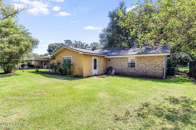 120 Burrow Drive, Scott, LA 70583