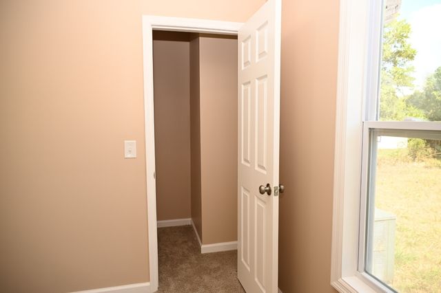 411 Glenn St, Clarksville, TN 37040