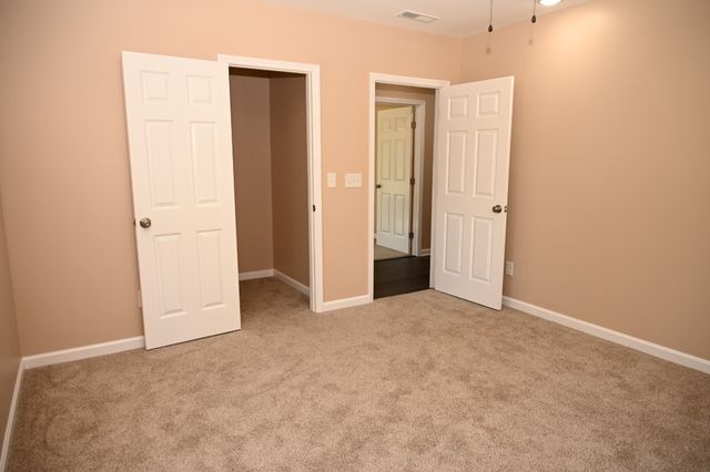 411 Glenn St, Clarksville, TN 37040