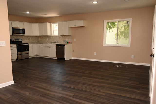 411 Glenn St, Clarksville, TN 37040