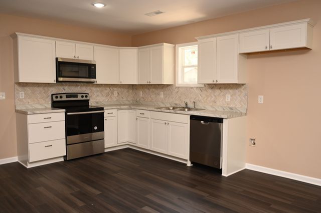 411 Glenn St, Clarksville, TN 37040