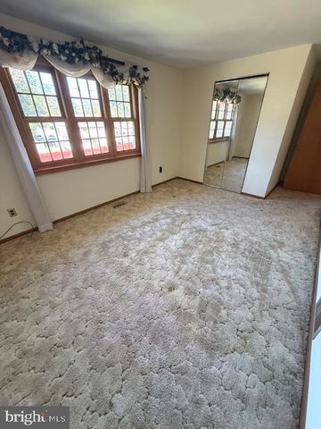 750 215TH ST, Pasadena, MD 21122