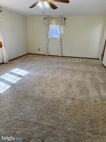 750 215TH ST, Pasadena, MD 21122