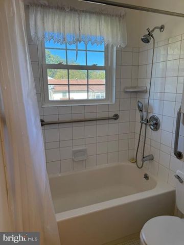 750 215TH ST, Pasadena, MD 21122