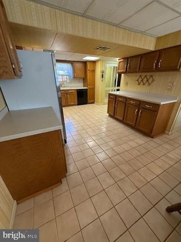 750 215TH ST, Pasadena, MD 21122