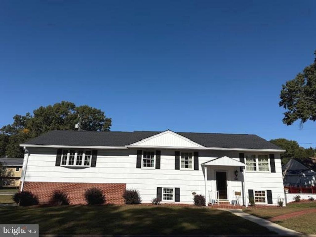 750 215TH ST, Pasadena, MD 21122