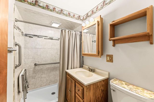 10117 195th AVENUE, Bristol, WI 53104