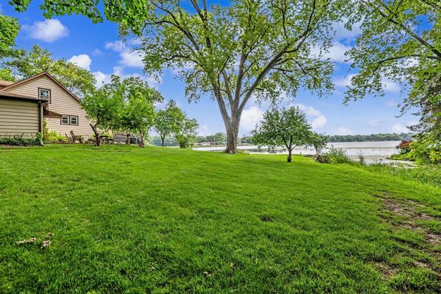 10117 195th AVENUE, Bristol, WI 53104