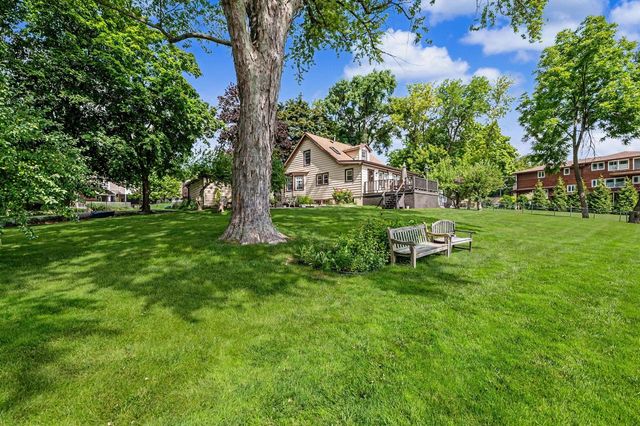 10117 195th AVENUE, Bristol, WI 53104