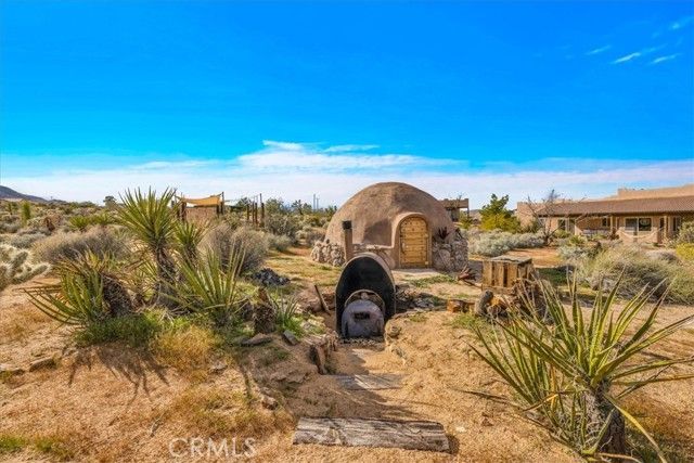 61481 Latham Trail, Joshua Tree, CA 92252