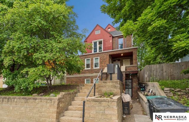 1310 S 31st Street, Omaha, NE 68105