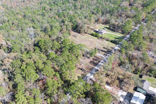 608 County Road 6494, Dayton, TX 77535