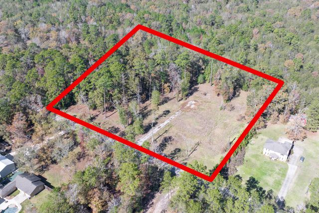 608 County Road 6494, Dayton, TX 77535